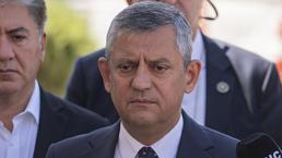 Özgür Özel'den 15 Temmuz yorumu: 'Tiyatro miyatro değil, bal gibi darbe' diyen kişiyim! Fikrim değişmedi