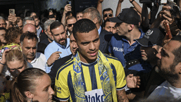 Fenerbahçe'nin yeni transferi Mason Greenwood İstanbul'a geldi! 'Maceraya başlamak için hazırım'