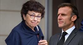 Macron hükümetinde şok bakan istifası! 'Arılara zarar veren' yasa kriz çıkardı