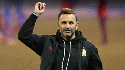 Galatasaray'da Okan Buruk'tan 10 numara transferi açıklaması! 'Kesinlikle oraya iyi bir oyuncu almayı düşünüyoruz'