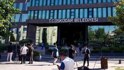 Son dakika: Üsküdar Belediyesi'ne operasyonda yeni detaylar! '300 bin dolar çikolata kutusunda teslim edildi'