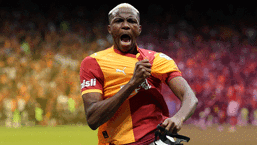 Galatasaray'a Victor Osimhen için İngiliz devinden rekor teklif!