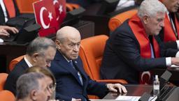 Tarihi görüşmeler başladı! MHP Genel Başkanı Bahçeli, ‘çerçeve yasa’ teklifi için TBMM Genel Kurulu’nda