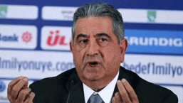 Mahmut Uslu: Bu şekilde bu lig devam etmez