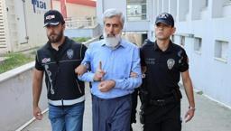 Alparslan Kuytul hakkındaki iddianamede dikkat çeken iddia! ‘Sırtında sopa kırdı’