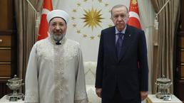 Cumhurbaşkanı Erdoğan, Diyanet İşleri Başkanı Arpaguş'u kabul etti