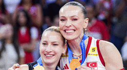 Bir kariyer, 25 kupa: Türk voleybolunun yaşayan efsanesi Eda Erdem!
