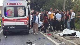 Düzce'de fındık işçilerini taşıyan araç tırla çarpıştı; 4 ölü, 9 yaralı