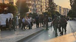 İzmir'de bankada rehine krizi! 5 çalışan kurtarıldı, şüpheli teslim oldu