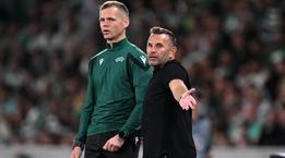 Galatasaray'da Okan Buruk'tan Sporting maçı sonrası sert tepki! 'Hakem aleyhimize çalıştı'