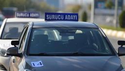 Ehliyet sınavında yeni model! Direksiyon sınavında rota değişiyor