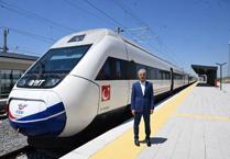 Bakan Uraloğlu müjdeyi verdi: 3 il daha hızlı trenle buluşuyor!