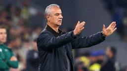 Kadıköy&amp;#x27;de &amp;#x27;İsmail Kartal istifa&amp;#x27; sesleri!