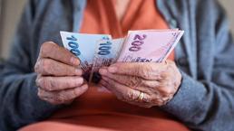 Emekliye zam düzenlemesi: Bakanlık düğmeye bastı! İşte masadaki alternatifler