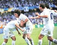 Zenit lige döndü