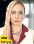 KADINA VURANA ADAM DENiR Mi?