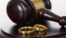 Boşanma davasında avukat