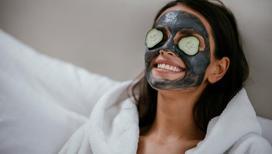 Cildi sıkılaştırıp canlandırıyor! Evde bir yumurtayla doğal maske