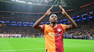 Victor Osimhen Liverpool galibiyeti sonrası çok mutlu!