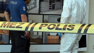 Antalya'da dehşet! Av tüfeğiyle ailesini katletti: 3 ölü