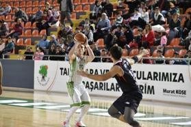 Mamak Belediyesi Basketbol Takımı 2'nci sıraya yükseldi