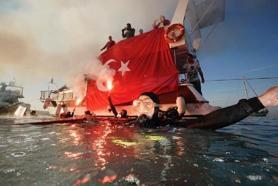 Maltepeliler havada, karada ve denizde Atatürk'ü andı