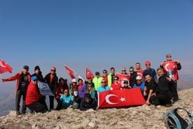 ATA’yı zirvede andılar