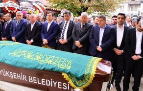 Rıdvan Karakayalı'nın babası son yolculuğuna uğurladı