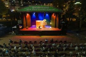 Akçaabat'ta Açık Hava Tiyatrosu Günleri düzenlendi
