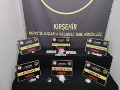 Kırşehir'de uyuşturucu ticaretine 5 tutuklama
