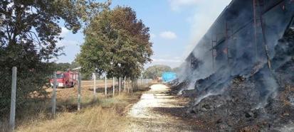 Tekirdağ'da saman deposunda yangın