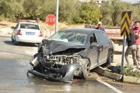 Altınözü'nde trafik kazası: 4 yaralı