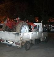 Traktör hırsızları yakayı Tire'de ele verdi