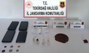 Saray'da uyuşturucu satıcılarına operasyon; 4 gözaltı