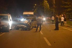 Kütahya’da zincirleme kaza; 3 kişi yaralandı