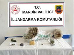 Mardin’de yol kontrolünde ele geçirilen uyuşturucuya 4 tutuklama