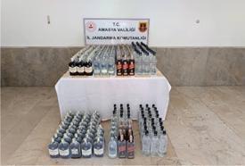Amasya’da kaçak içki operasyonu: 2 tutuklama