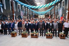 Uşak'ta yeni ticaret merkezi açıldı