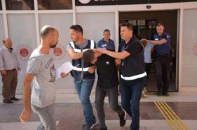 İzmir'de uyuşturucuya 2 tutuklama