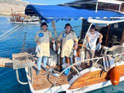 Mersin'de amatör balık tutma yarışması düzenledi