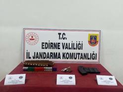 Edirne'de kurusıkı tabanca ve av tüfeği fişekleri ele geçirildi
