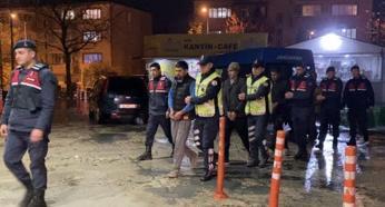 Bursa'da 4 kaçak göçmen yakalandı