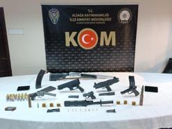 Foça'da yasa dışı silah ticaretine 1 gözaltı