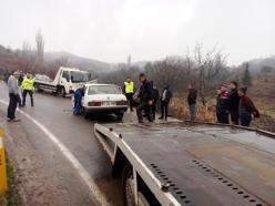 Adıyaman'da polis aracı ile otomobil çarpıştı: 4 yaralı