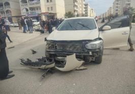 Nusaybin’de otomobille çarpışan motosikletteki 2 kişi yaralandı