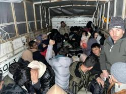 Çanakkale’de 42 kaçak göçmen ile 1 organizatör yakalandı