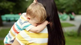 Çocuklarda geçmeyen anne bağımlılığına karşı 7 etkili öneri