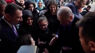 Cumhurbaşkanı Erdoğan'ın Balıkesir'de Sarp ve Rümeysa ile dikkat çeken diyaloğu