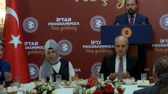 TBMM Başkanı Kurtulmuş, Kadıköy'de STK temsilcileriyle iftarda buluştu