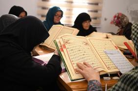 Kuran-ı Kerim kursları ramazan ayının manevi ikliminde sürüyor